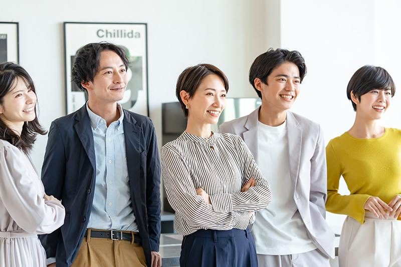 世の中へ まだ知られざる価値を 届ける その先へ。